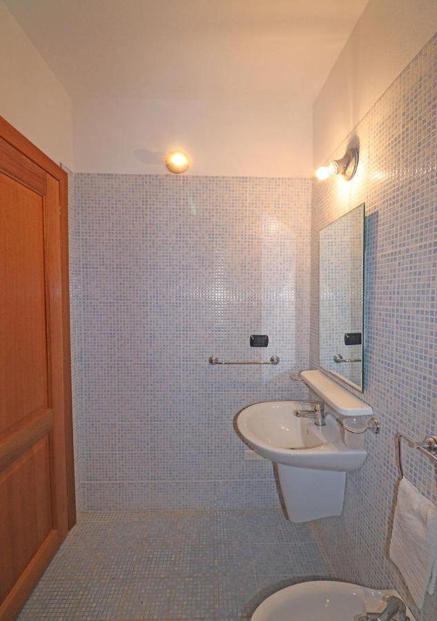 马达莱纳Le Residenze Di Padule 01公寓 外观 照片